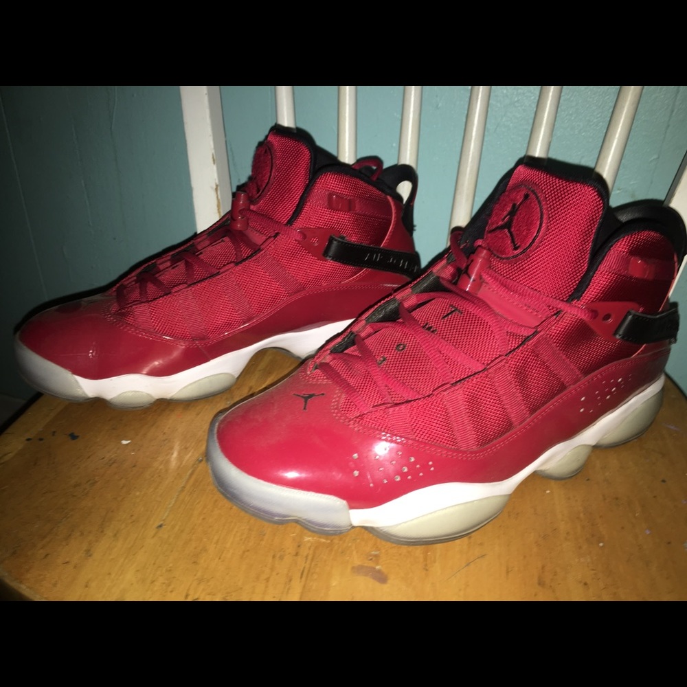 Gently used Jordan’s!!